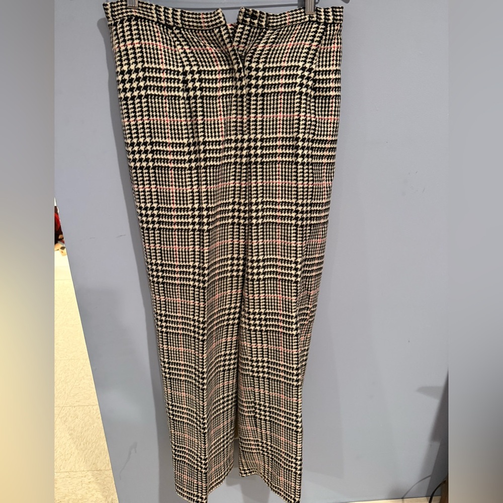 Talbots WOOL Black White & Red Dress Pants with Classic Pattern